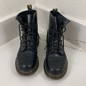 Dr Marten lace up boots